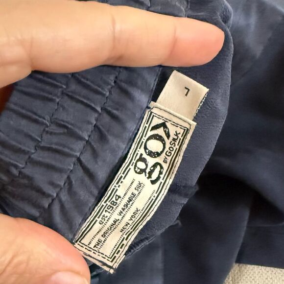 Go by GoSilk Mattes/Shine Wide Leg Silk Pants in Midnight Navy L NWT - Picture 9 of 12